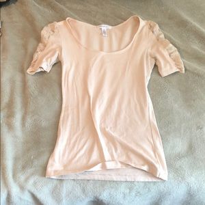 Light pink lace sleeve shirt